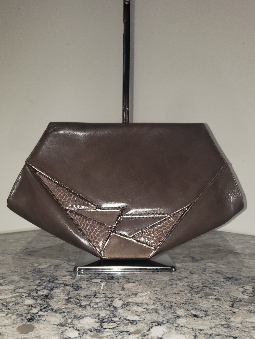 Bally Italy Vintage 1980s Structured Leather Shoulder Bag Clutch - Picture 5 of 12